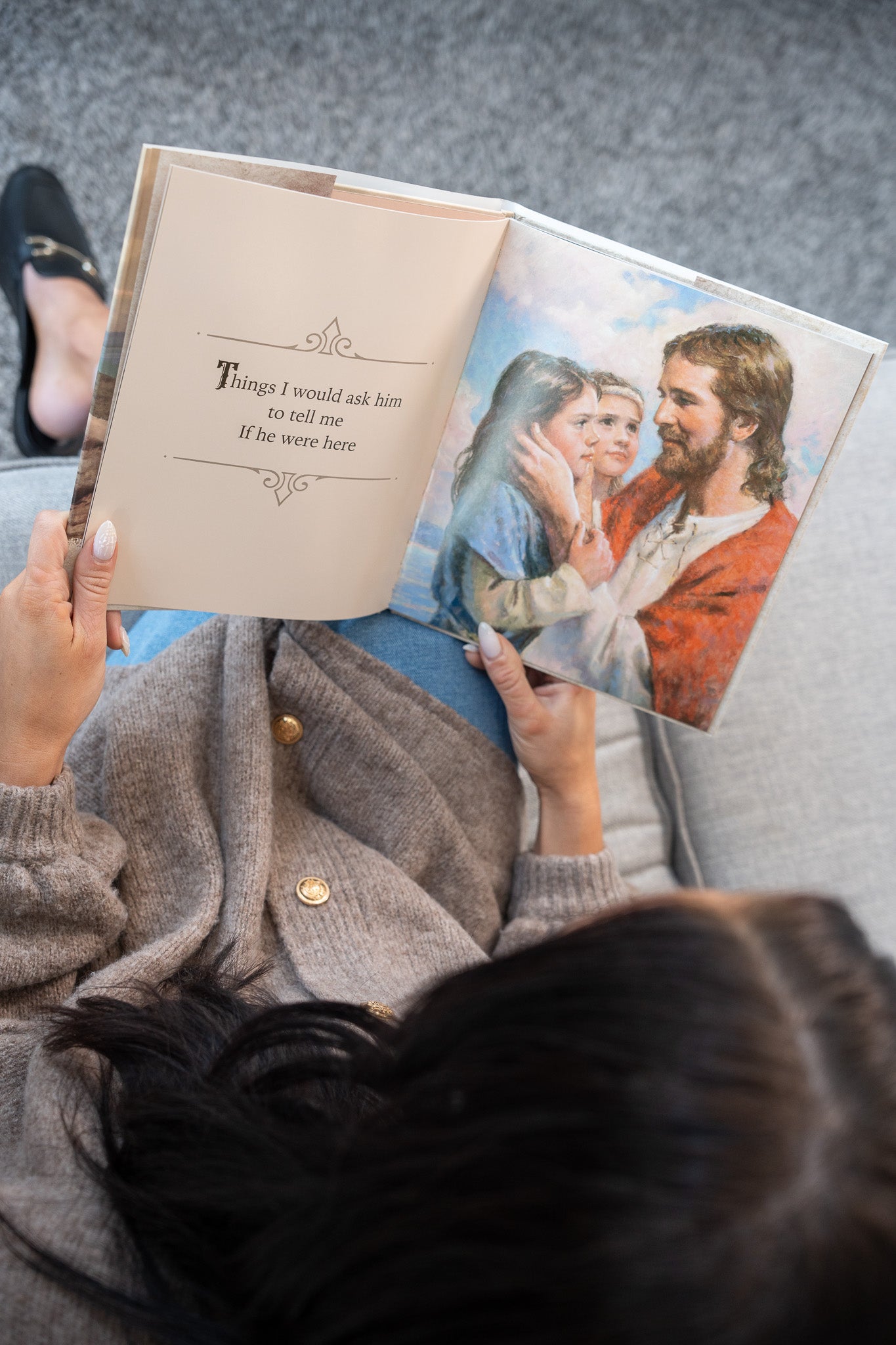 Tell Me the Stories of Jesus Book with images by Del Parson