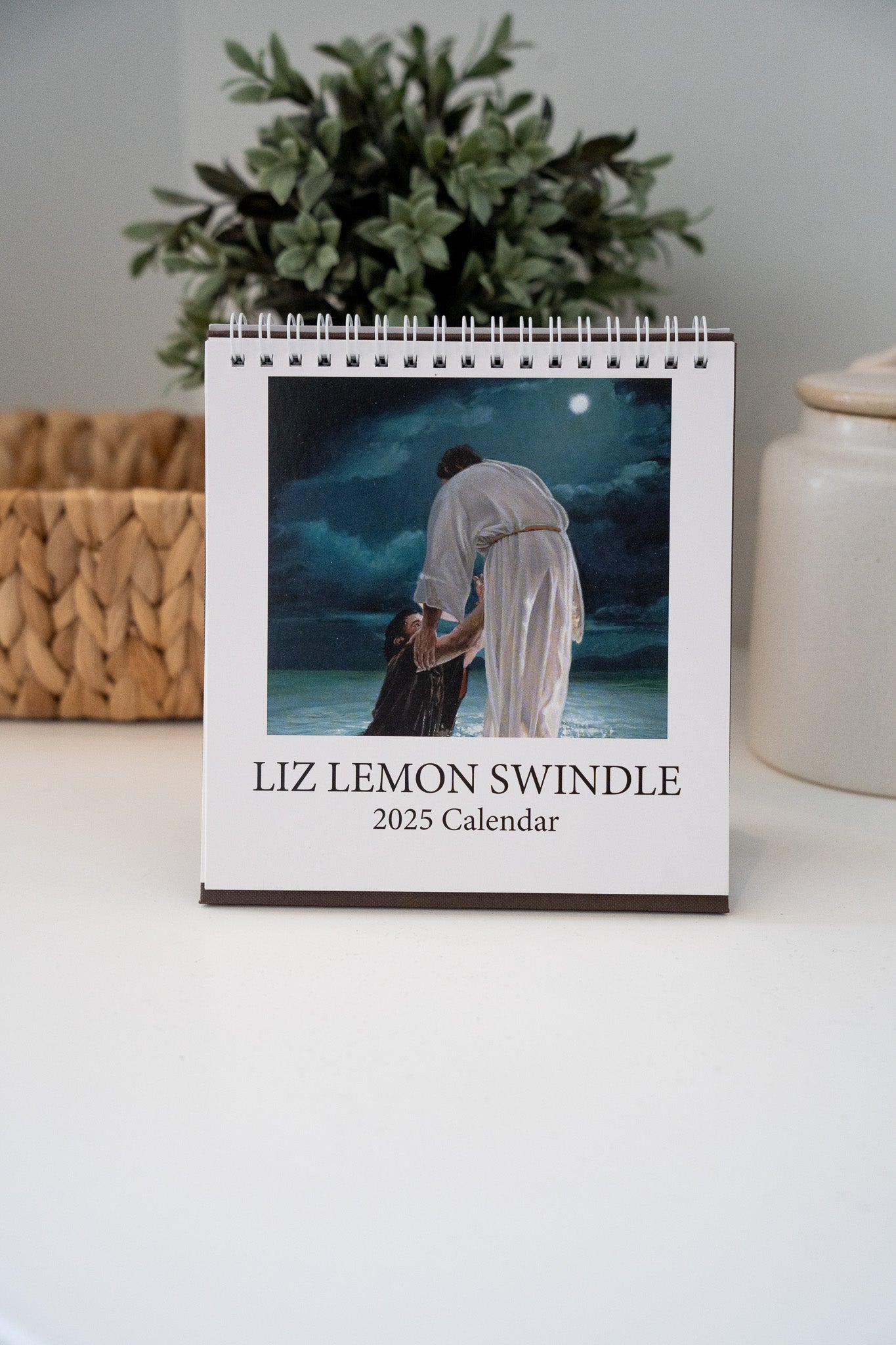 Liz Lemon Swindle Desktop Calendar 2025