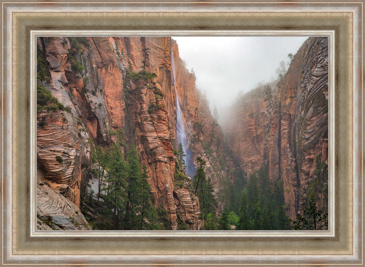 Refrigerator Canyon Waterfall, Zion National Park, Utah