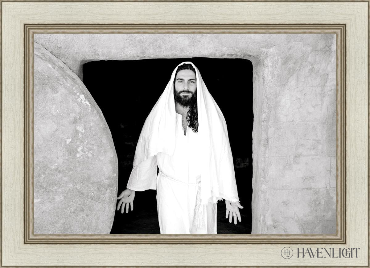 The Resurrected Christ Open Edition Canvas / 30 X 20 Ivory 36 1/2 26 Art